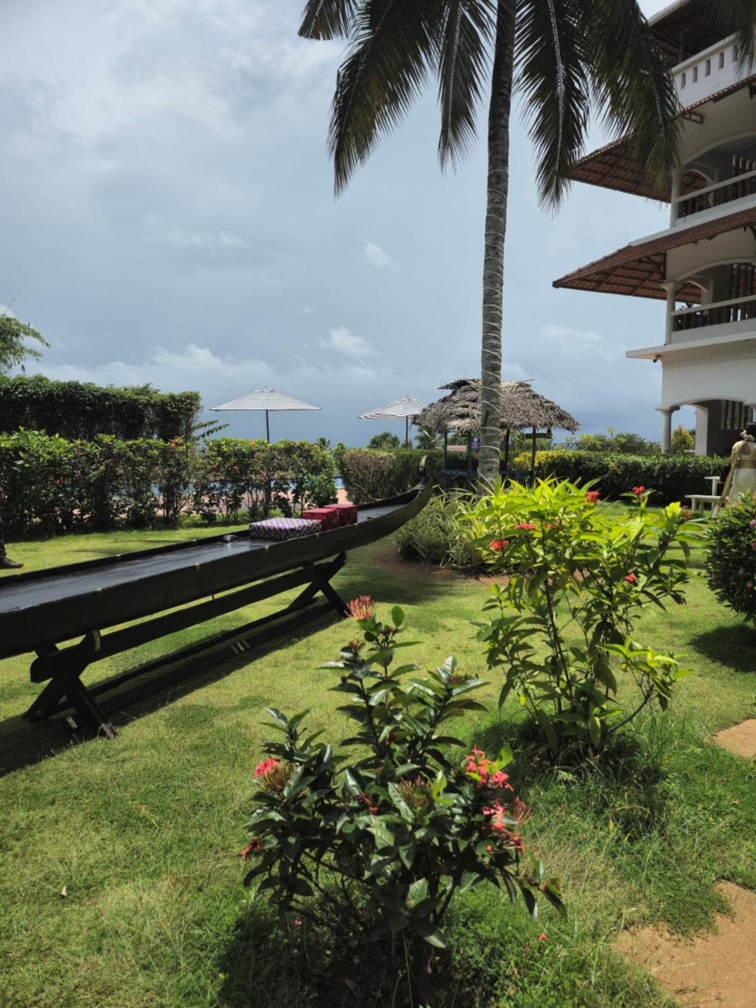 Aadisaktthi Leisure Resort, Kovalam Thiruvananthapuram Eksteriør billede